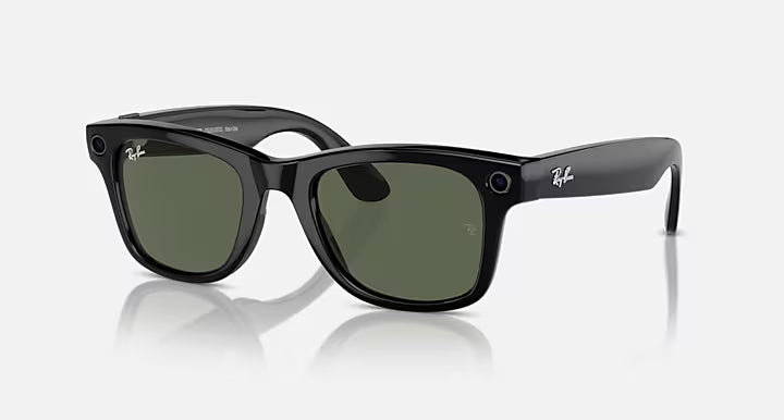 Ray-Ban Meta Smart Glasses, Wayfarer in Black and G-15 Green