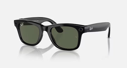 Ray-Ban Meta Smart Glasses, Wayfarer in Black and G-15 Green