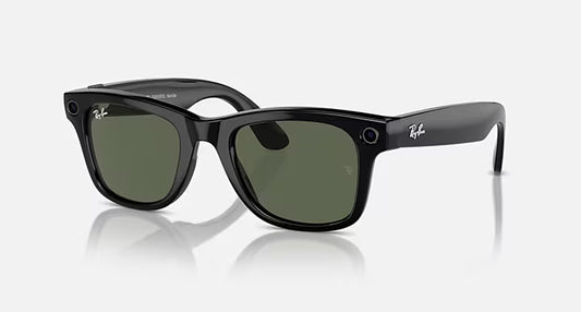 Ray-Ban Meta Smart Glasses, Wayfarer in Black and G-15 Green